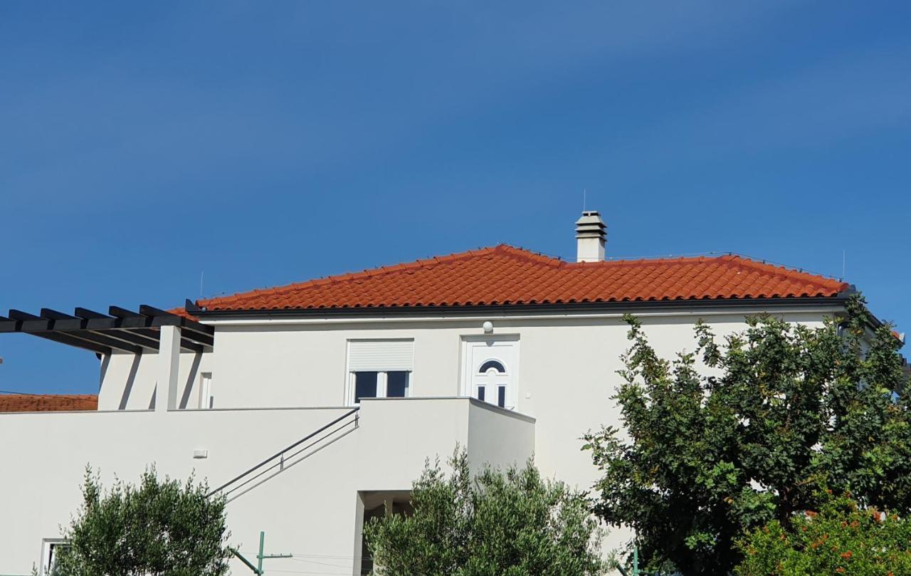 Apartmani Mistral Rogoznica  Esterno foto