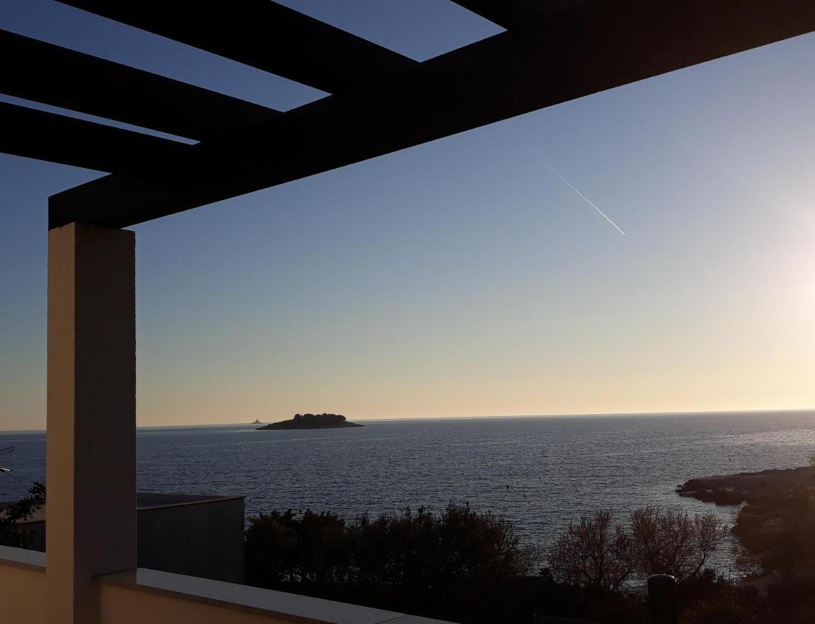 Apartmani Mistral Rogoznica  Esterno foto