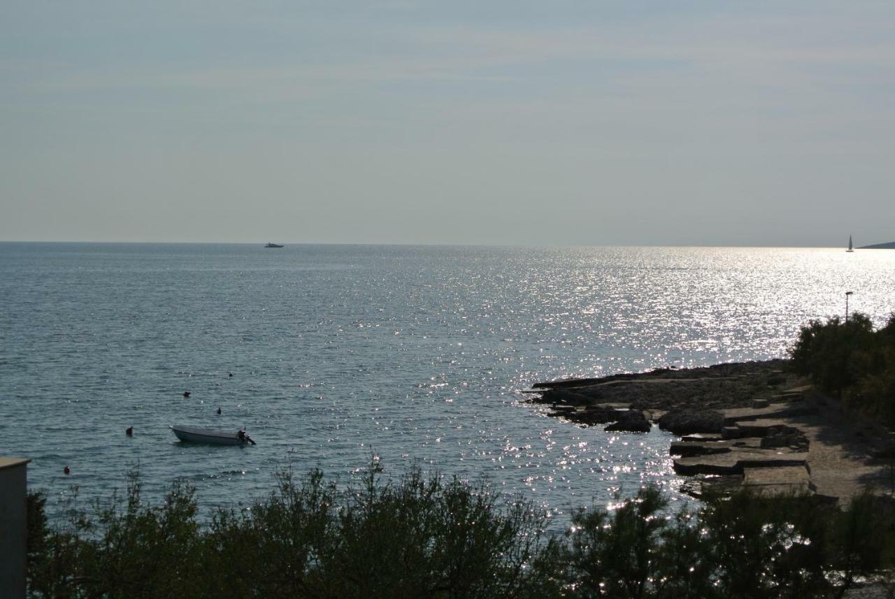 Apartmani Mistral Rogoznica  Esterno foto